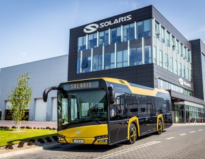 Pierwsze seryjne modele nowego Solarisa Urbino 10,5 znalazły nabywców