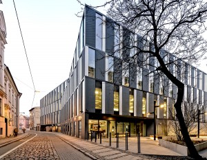 Polskie Perły Architektury. Za Bramką