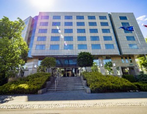 [Warszawa] PHN przejmuje Regent Warsaw Hotel