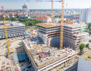 [Poznań] Skanska przygotuje antysmogowy chodnik