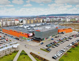 [Koszalin] Mirbud rozbuduje Galerię Emka