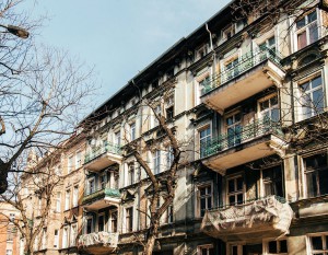 [Poznań] Trwa remont kamienicy przy ulicy Szamarzewskiego