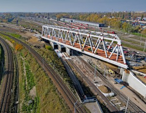 [Warszawa] Budimex zrealizował pionierski wiadukt kolejowy