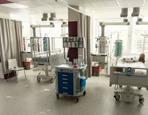 [Poznań] Szpital Kliniczny im. Jonschera ma więcej miejsca dla pacjentów