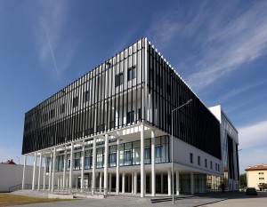 [Szczecin] Warbud postawił wojskowy budynek biurowo-sztabowy