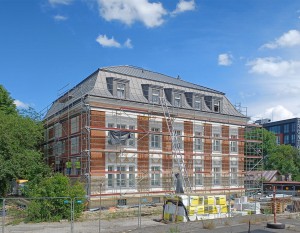 [Kraków] Kamienica PKP coraz piękniejsza