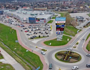 [Świętokrzyskie] Centrum handlowe Galardia zmienia inwestycyjny portfel