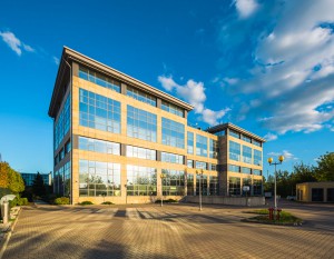 [Warszawa] Enter Air kupuje biurowiec