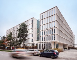 [Warszawa] Duży najemca wprowadzi się do Bobrowieckiej 8