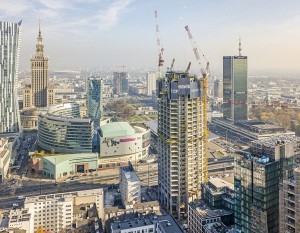 [Warszawa] Historyczny popyt na powierzchnie biurowe i coraz modniejsze przednajmy