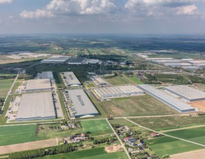 [Łódzkie] Panattoni na zakupach w Strykowie