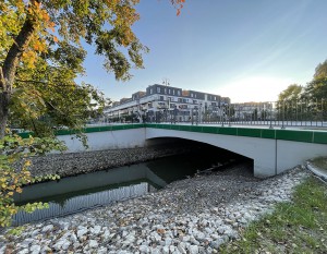 [Warszawa] Robyg wybudował na Wilanowie most