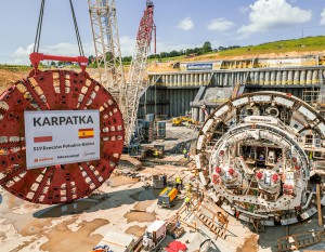 [Podkarpackie] Maszyna TBM do drążenia tunelu S19 już niemal gotowa