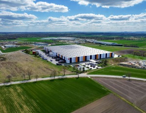 [Dolnośląskie] Yusen Logistics przejmie całą halę budowaną przez 7R