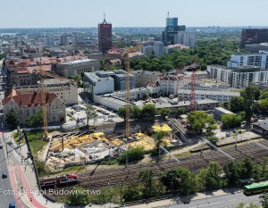 [Poznań] Trwa budowa nowej siedziby Teatru Muzycznego. Wmurowano kamień węgielny